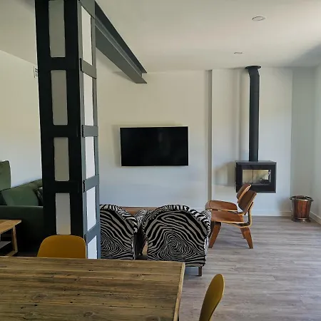 Moderna Casa Rural En Con Piscina Y Preciosas Vistas *