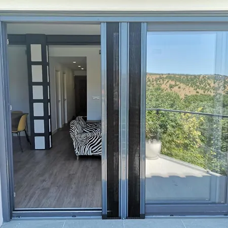 Nyaraló Moderna Casa Rural En Con Piscina Y Preciosas Vistas El Bosque